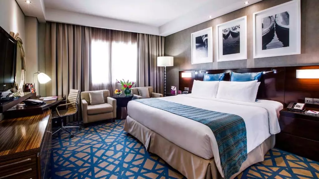 Crowne Plaza Dubai Deira